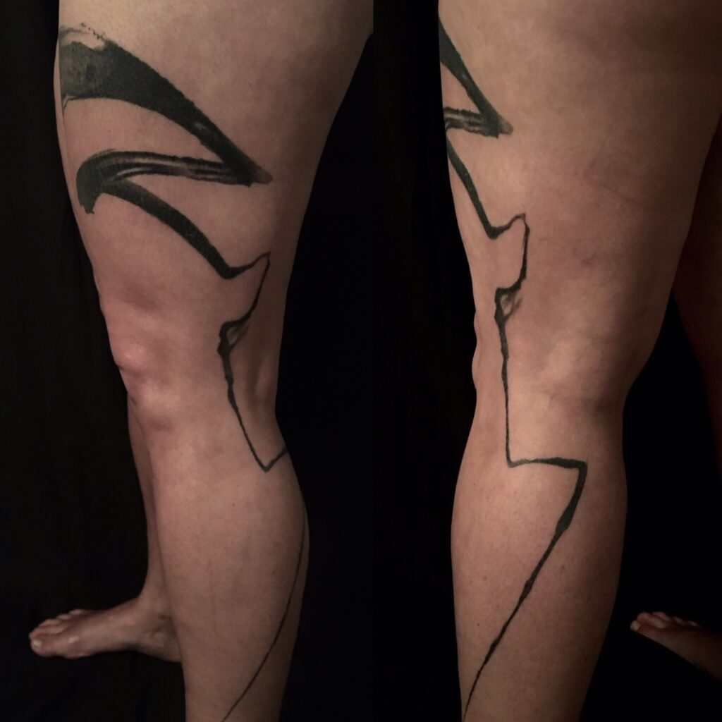 tatouage jambe zébrures